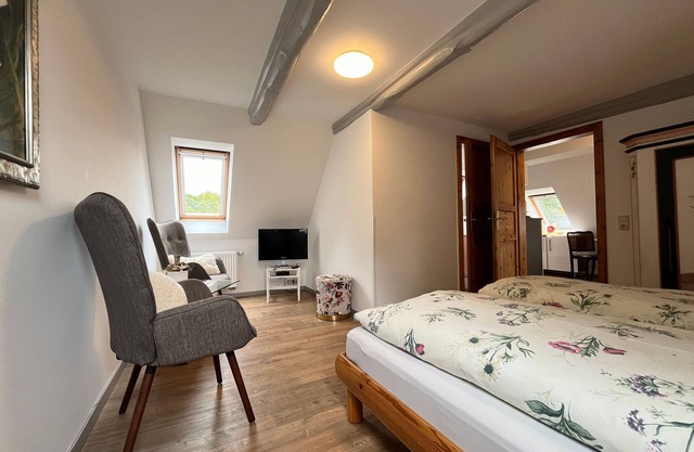 Baltic Sea vacation apartment 1-left / maisonette / upper floor with balcony - FeWo's am Gutshaus