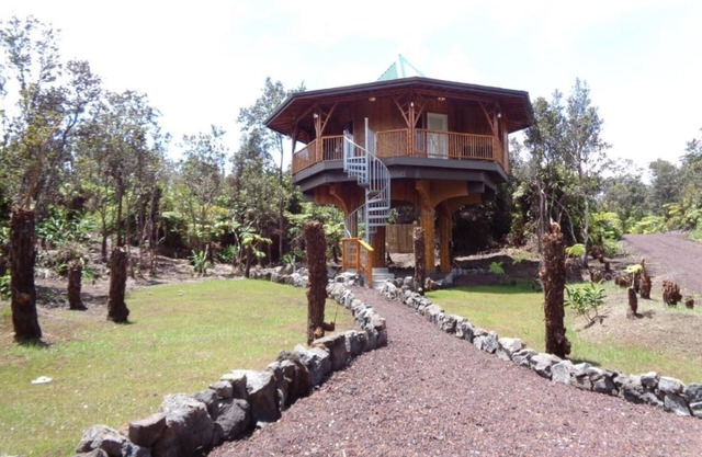 Nouvellement répertorié - Big Island Bamboo Treehouse
