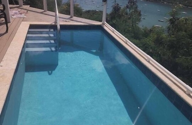 Bambooshay Villa - vue imprenable sur la baie de corail, Saint- Jean!