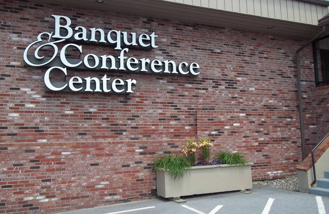 Bangor Inn & Suites