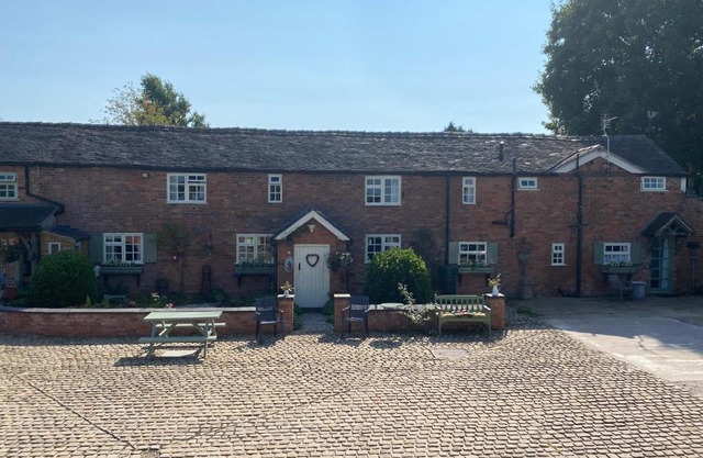 Bank Farm Cottages