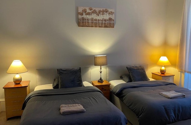 Bank street Townhouse