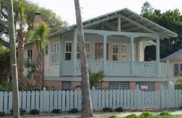 Banyan Tree Cottage dans la ville historique de plage
