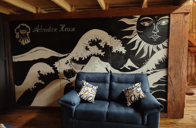 Barba Negra Adventure House