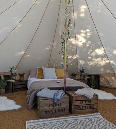 Barefoot Retreats