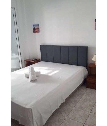 bareta apartments