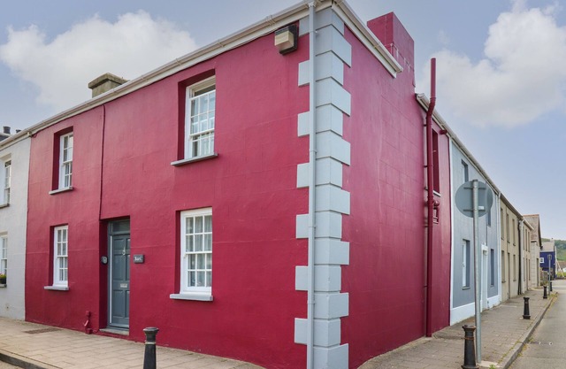 Bari, ABERAERON