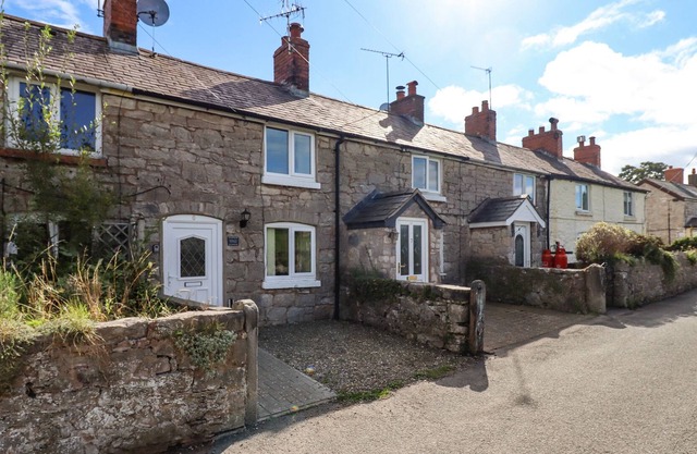 Barkalot Cottage, DENBIGH