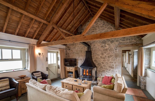 Conversion de grange à Dartmoor avec les vues les plus incroyables de la nature sauvage de Dartmoor