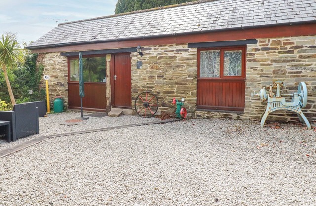 Cottage Grange, DOBWALLS