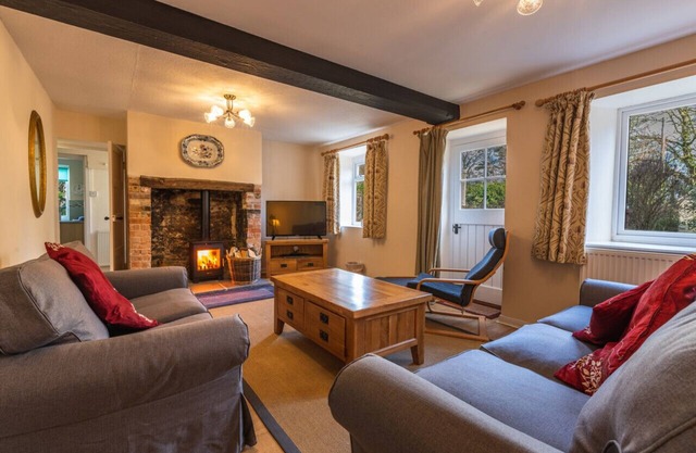Barn Cottage - Trois Chambres Maison, Couchages 6