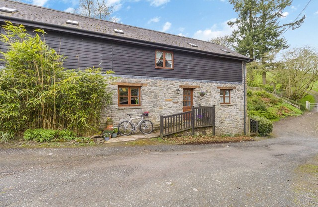 Barn End - Trois Chambres Maison, Couchages 5