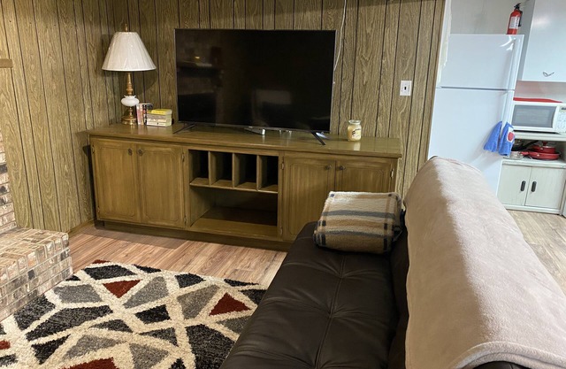 Appartement en sous-sol avec entrée de garage