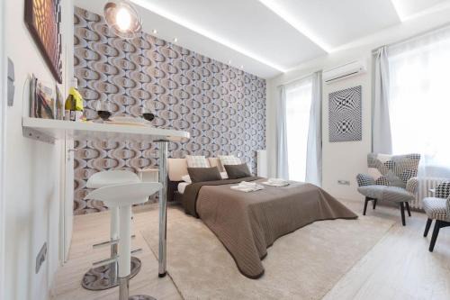 Basilica Home with design inspired by Vasarely and AC