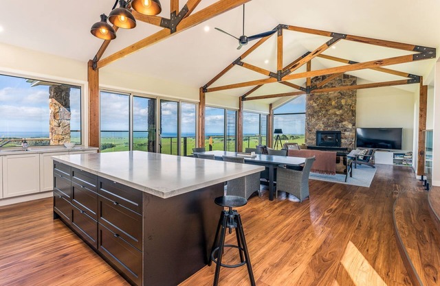Bass View Estate on 100 acres