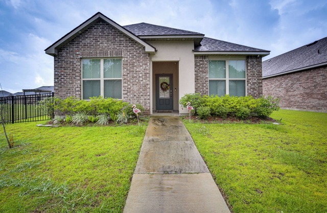 Baton Rouge Vacation Rental: 5 Mi to LSU!