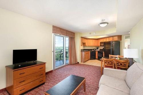 Bay View Resort, City View 4ppl