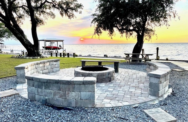 Bayfront Cabin - une escapade sereine sur East Bay