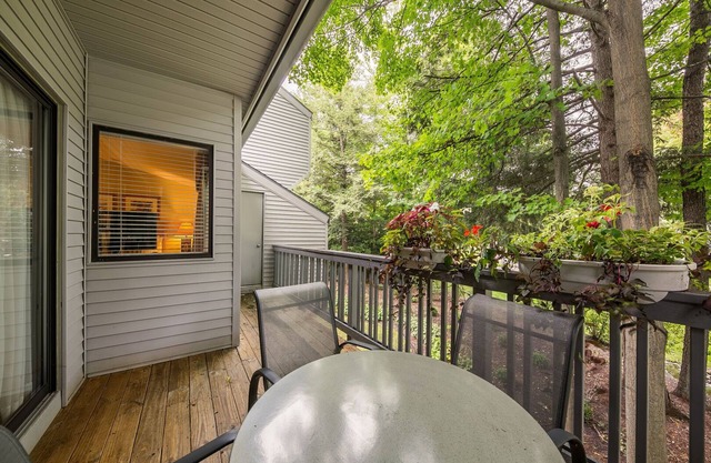 ☀ Condo confortable au bord du lac