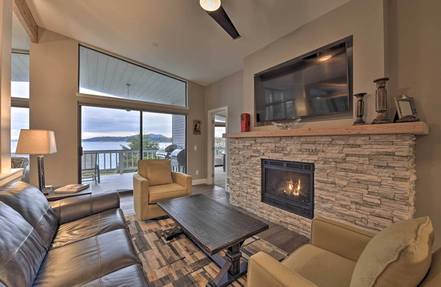 NOUVEAU! Bayfront Home - Explorez les îles de San Juan!