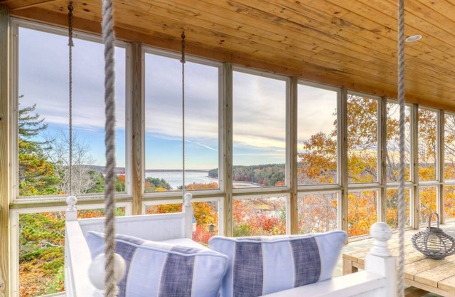 NOUVELLE LISTE! Maison Bayfront avec vue à 270 degrés, terrasse et véranda - près de Popham Beach