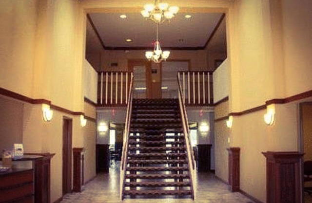Quality Inn & Suites Greenfield I-70