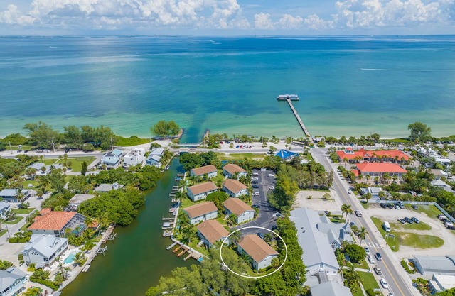 Bayou Hideaway: 2 BR, 1 BA Condominium in Anna Maria, Sleeps 4