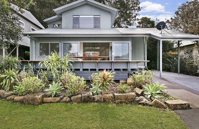 Bayside Beauty - Killcare, NSW