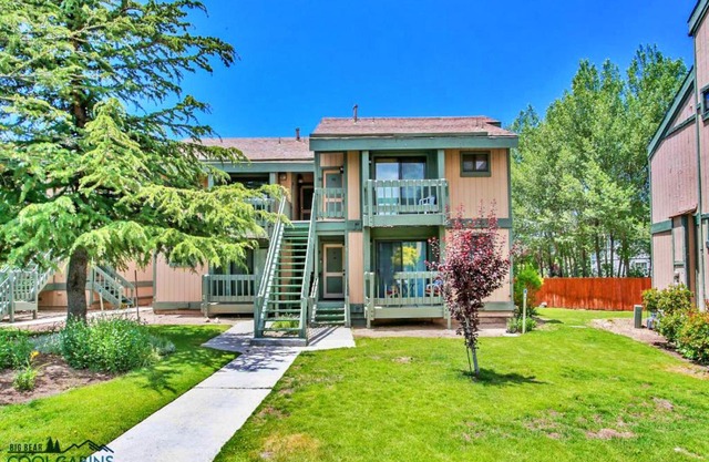 Bayview Condo - Condo is cozy and a great location for kayaking and paddle boarding!