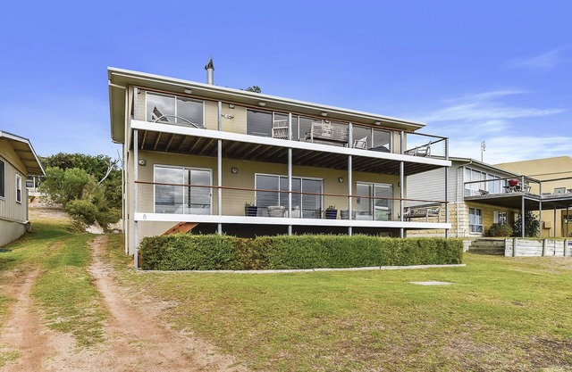 Bayview - 8 Seafarers Crescent