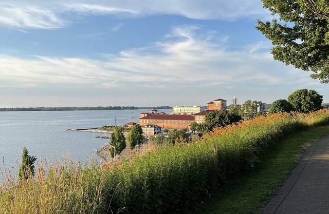 Bayview Home in Heart of Downtown