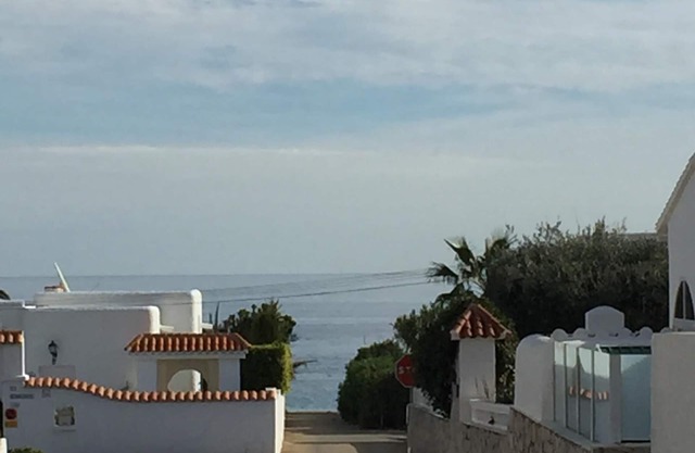 BELLE MAISON À 100 MÈTRES DE LA PLAGE.