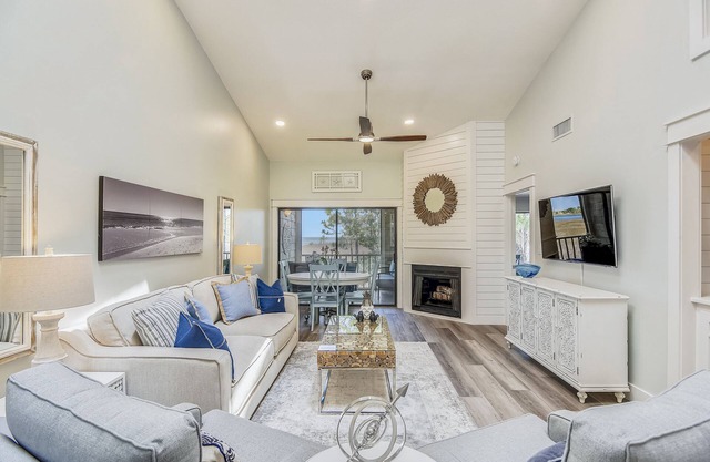 Plage et la baie pendant des jours | Heron Walk Sandestin | Voiturette de golf 6 | Pass Fun GRATUIT