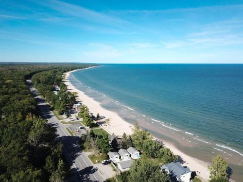 Beach Club of Oscoda Beach House on Lake Huron