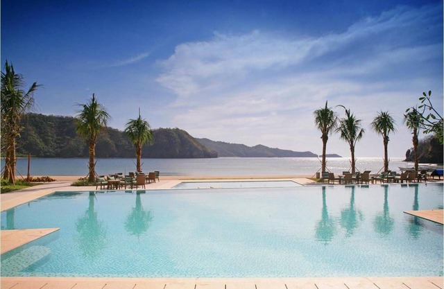 Beach Condos Pico De Loro Hamilo Coast