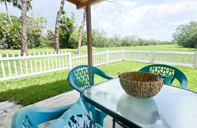 SEMINOLE DE COTTAGE BEACH