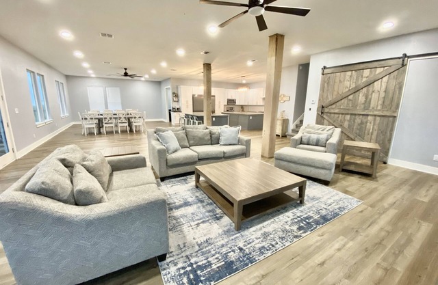 Beach Front Home - Big Enough for the Everyone - Game Room. Theater Room
