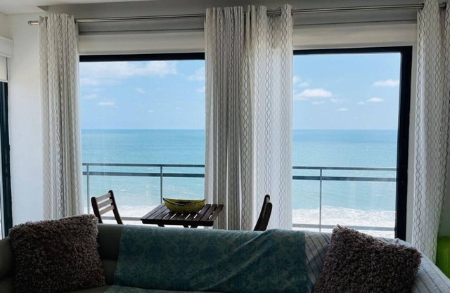Beach Front new Condo Jewell of Mazatlan 2+2.5 Bath