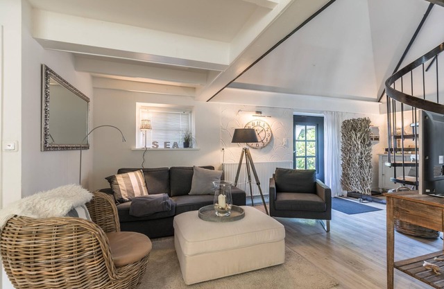 Beach House 2 - small but nice apartment