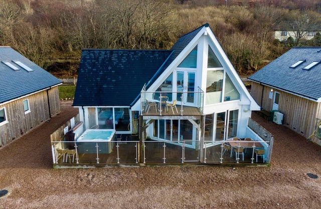 Beach House 3 avec bain à remous - dort 9 invités dans 4 chambres