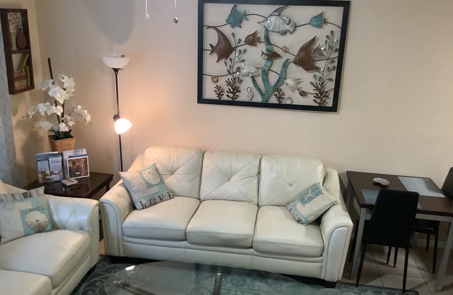Sandy Bottoms Townhouse
