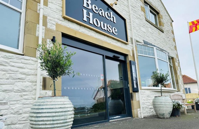 Beach House Hotel