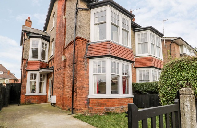 Beach House, BRIDLINGTON