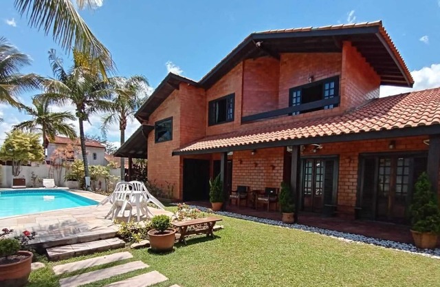 Beach house season heated pool and Jacuzzi