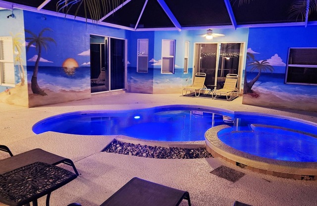 Beach like you've never seen! Heated pool/spa!