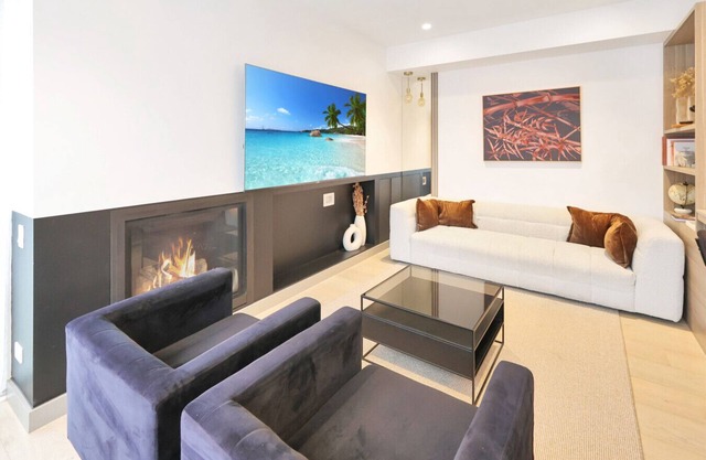 Beach Luxury On The Park- Fireplace, 12pm checkout
