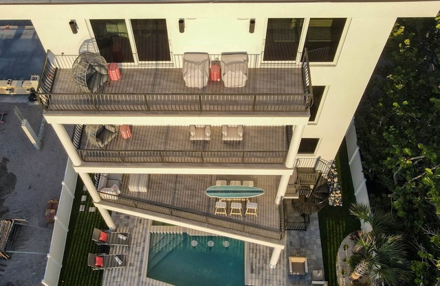 Beach One: Style Meets the Shore w/ Pool and Spa