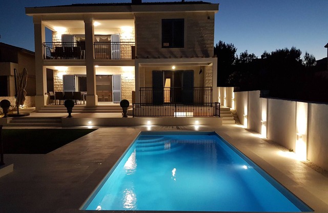Beach Residence MSJ Sevid avec piscine chauffée