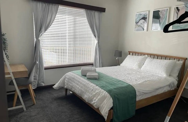 Beach Retreat -$0 for more than 1 guest!