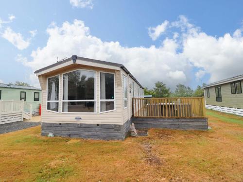 Beach Retreat E19 Dyffryn Seaside Estate
